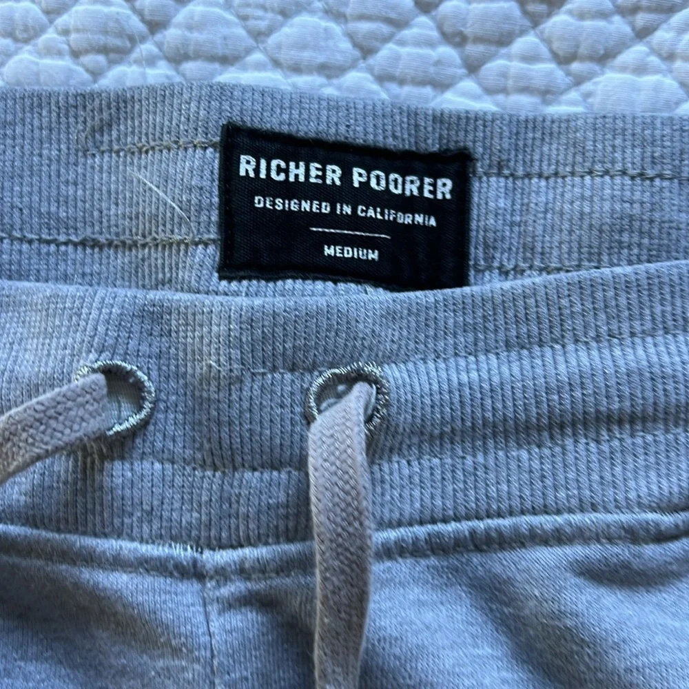 Richer Poorer Light Gray Men's Jogger Sweatpants